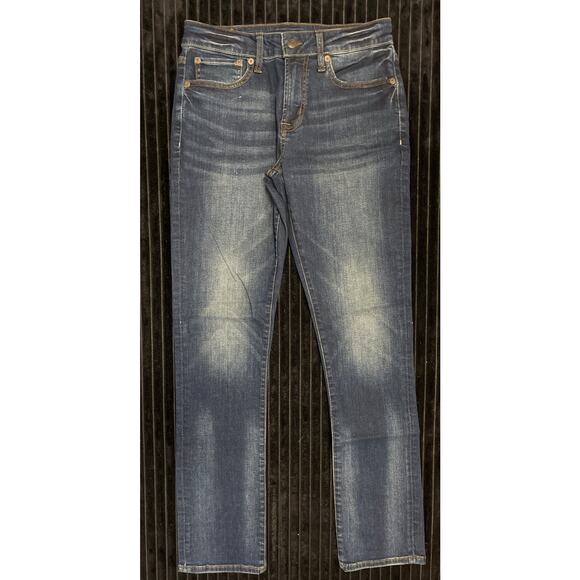 Aeropostale Slim Straight Jeans Size 29x32 Medium Wash Denim – Trendy Fit! - Picture 1 of 3